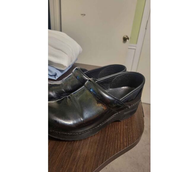 Dansko Womens Black Comfort shoes EU 38 US 7.5 - Picture 4 of 8